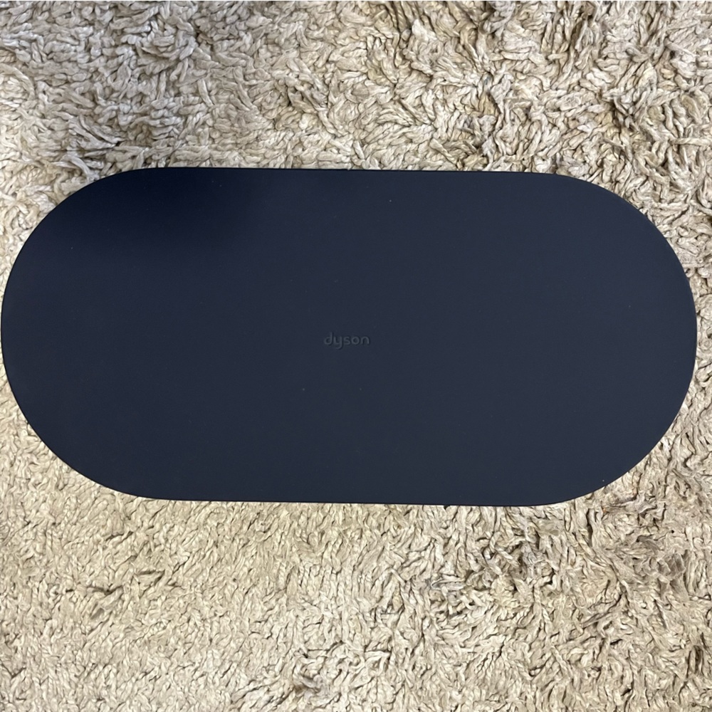 Dyson airwrap long presentation case
